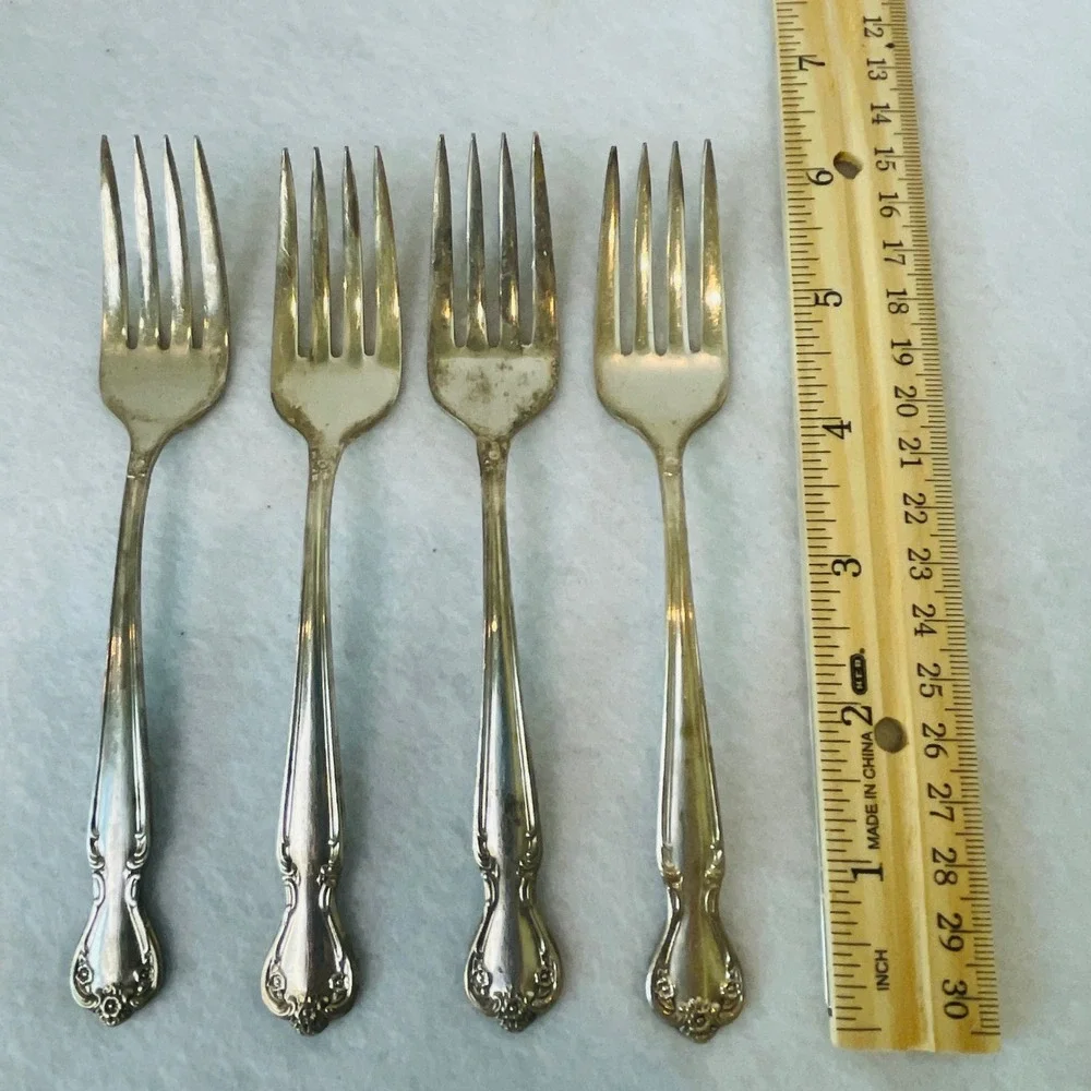 Rogers & Bro Silverplate Salad Forks Set of 4 Vintage Ornate Floral